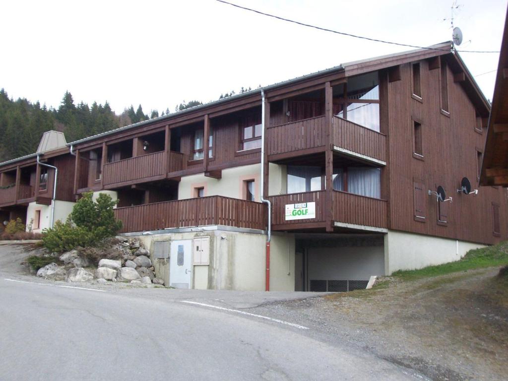 Appartement confortable pour 6 avec balcon et parking aux Gets - FR-1-623-120 - 3