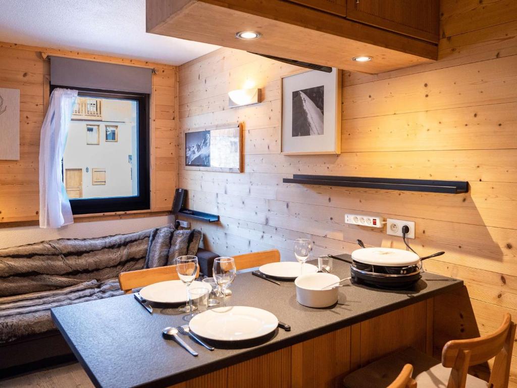 Appartement rénové 22 m² - Val Thorens - 3 pers - Skis aux pieds - Confort & WiFi - FR-1-637-42, Val Thorens