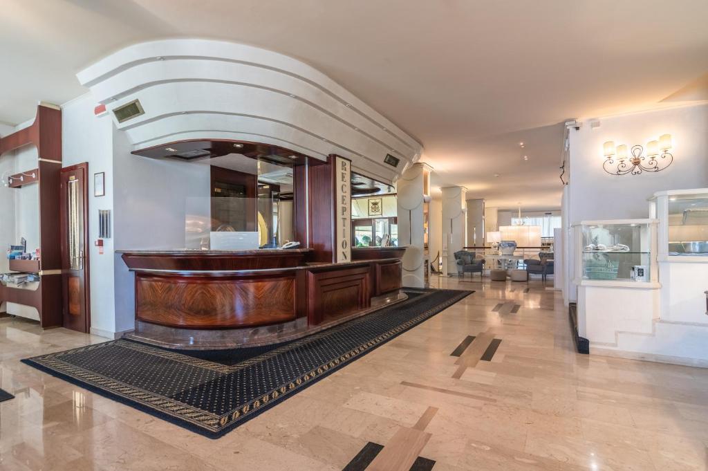 Hotel Anthony photo