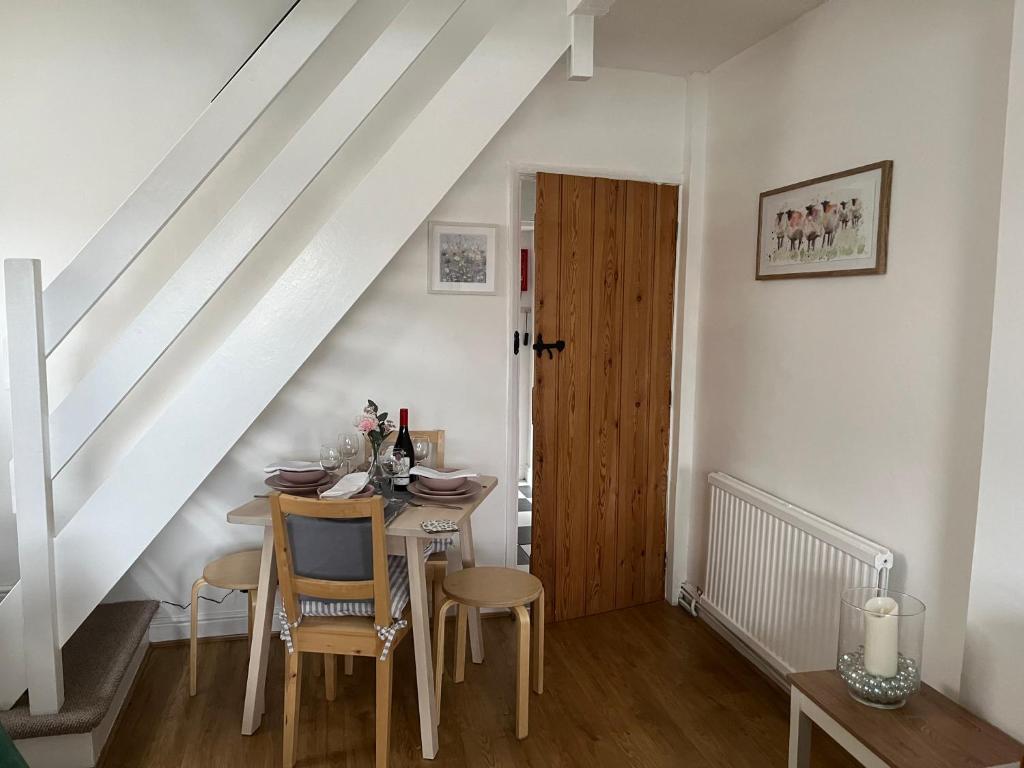 Explorers Cottage, Yorkshire Wolds Character Home photo 4