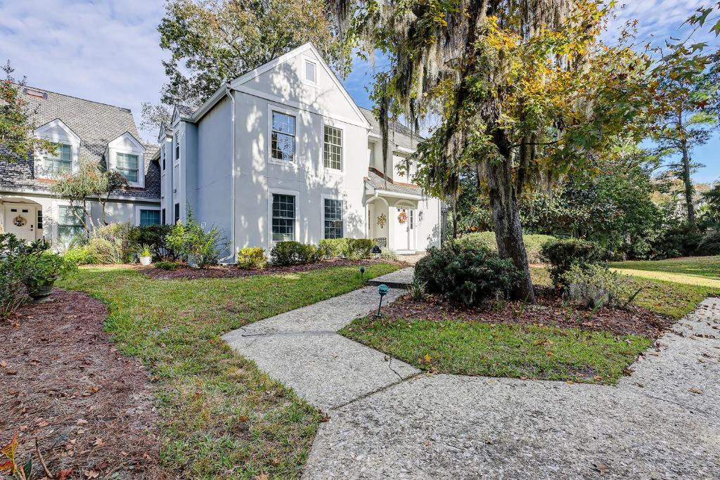 Evian 167, Hilton Head Island