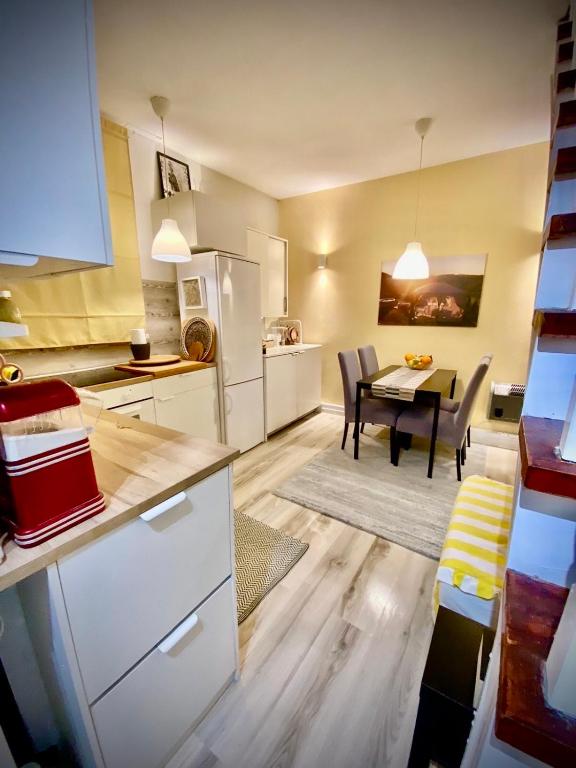 Avala Sunset Apartments - 5