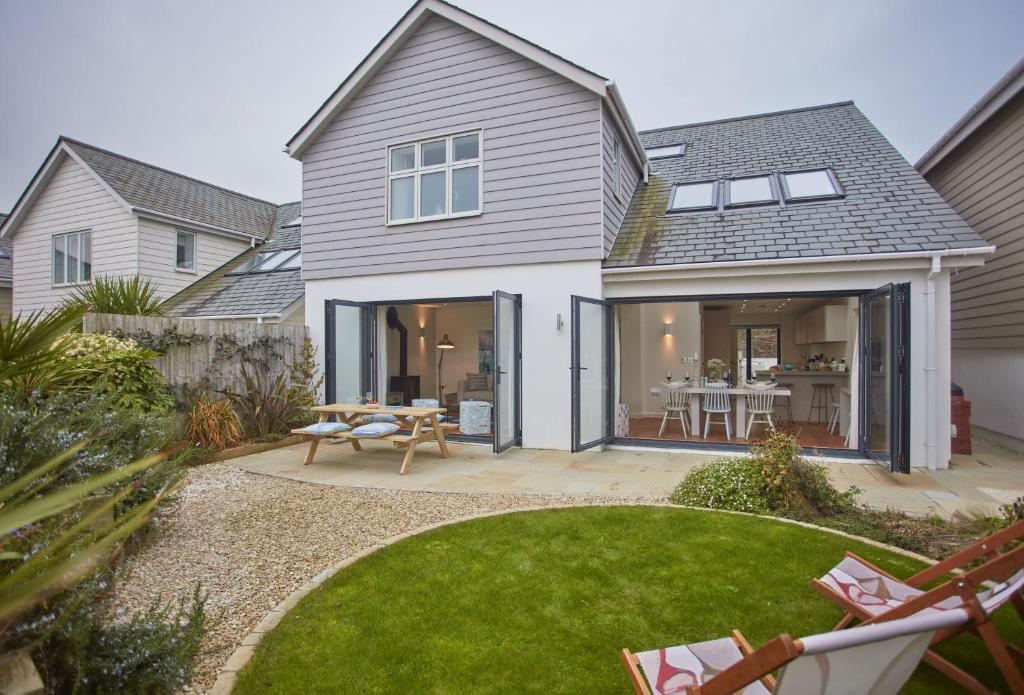 5 The Sands, Polzeath