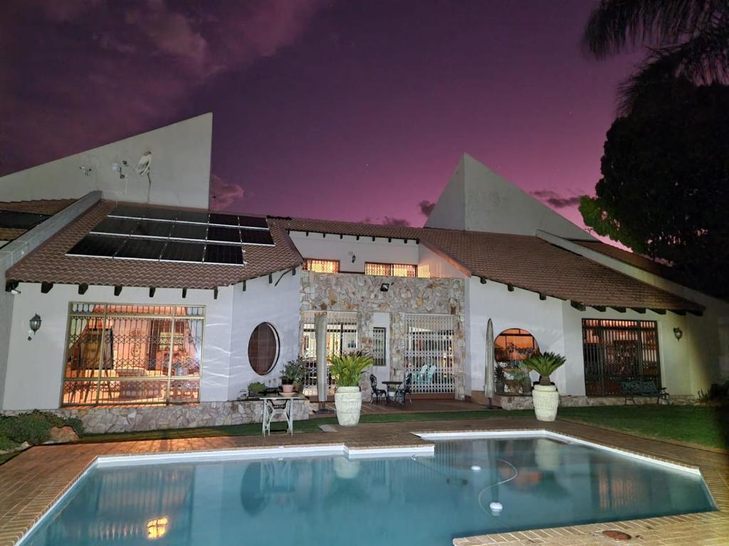 Epicure Home Guesthouse photo
