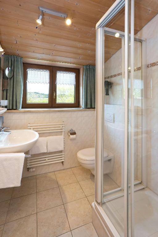 Salenberghof Ferienwohnung Traumblick - 3