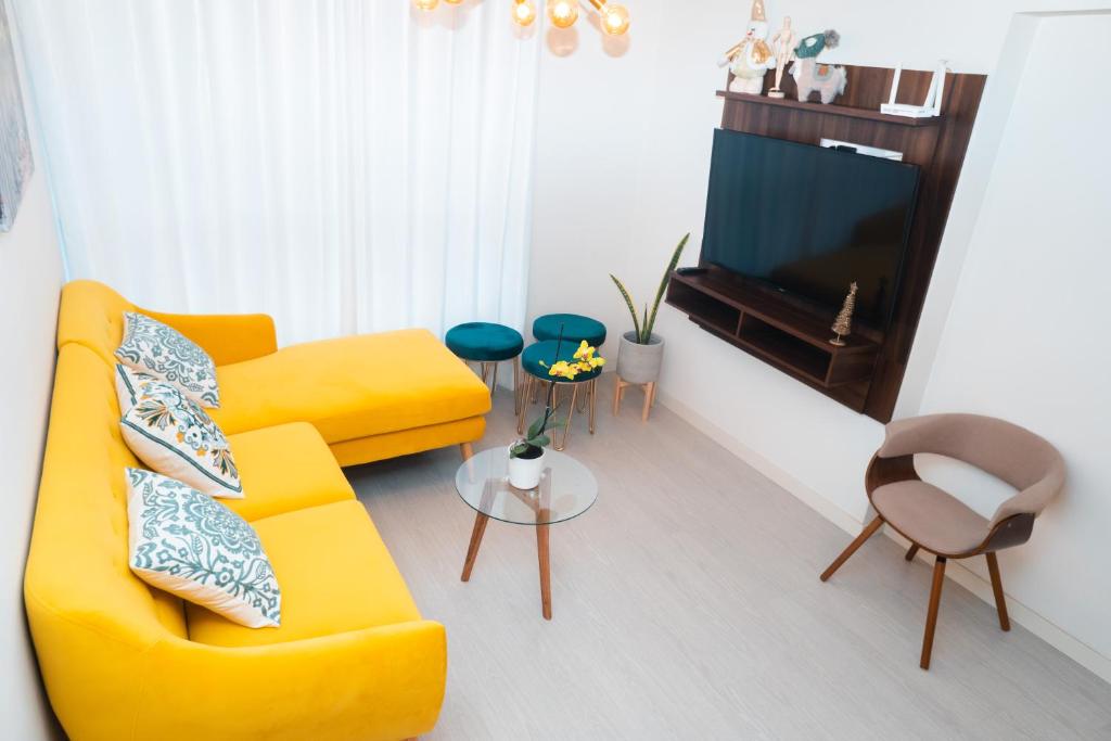 Hermoso departamento de 3 habitaciones - 2