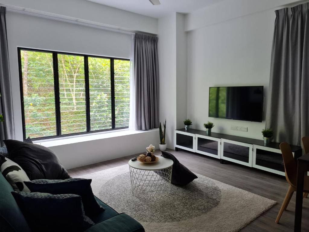 4-7 Pax Genting View Resort Kempas Residence -Free Wifi, Netflix And Free Parking, Genting Highlands