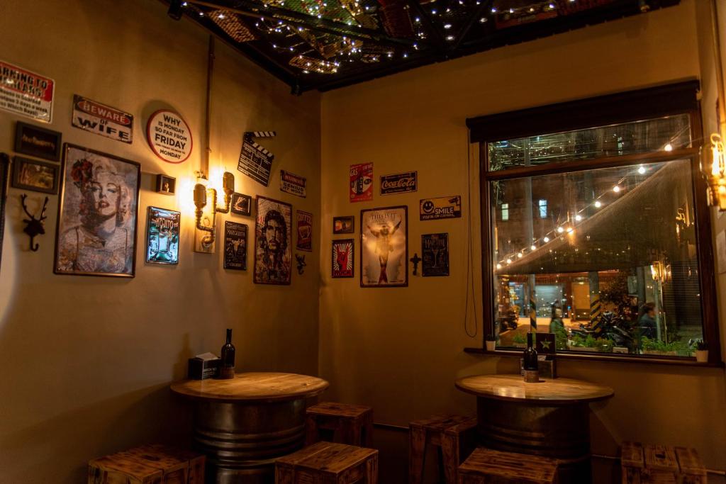 Bar/lounge