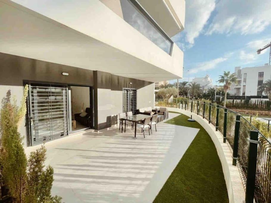 NEW GROUNDFLOOR APT. ARENALES DEL SOL - 4
