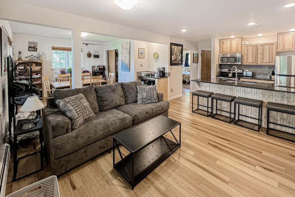 The Sanctuary Bldg 5 #7-8, Winter Park