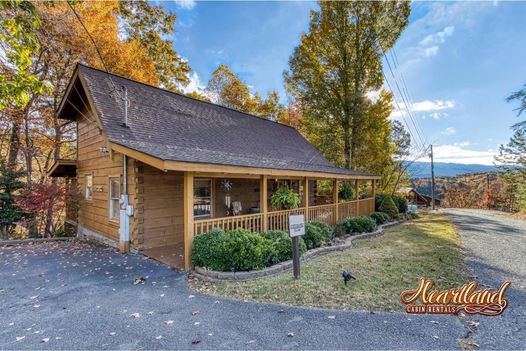 Beary Lazy, Sevierville