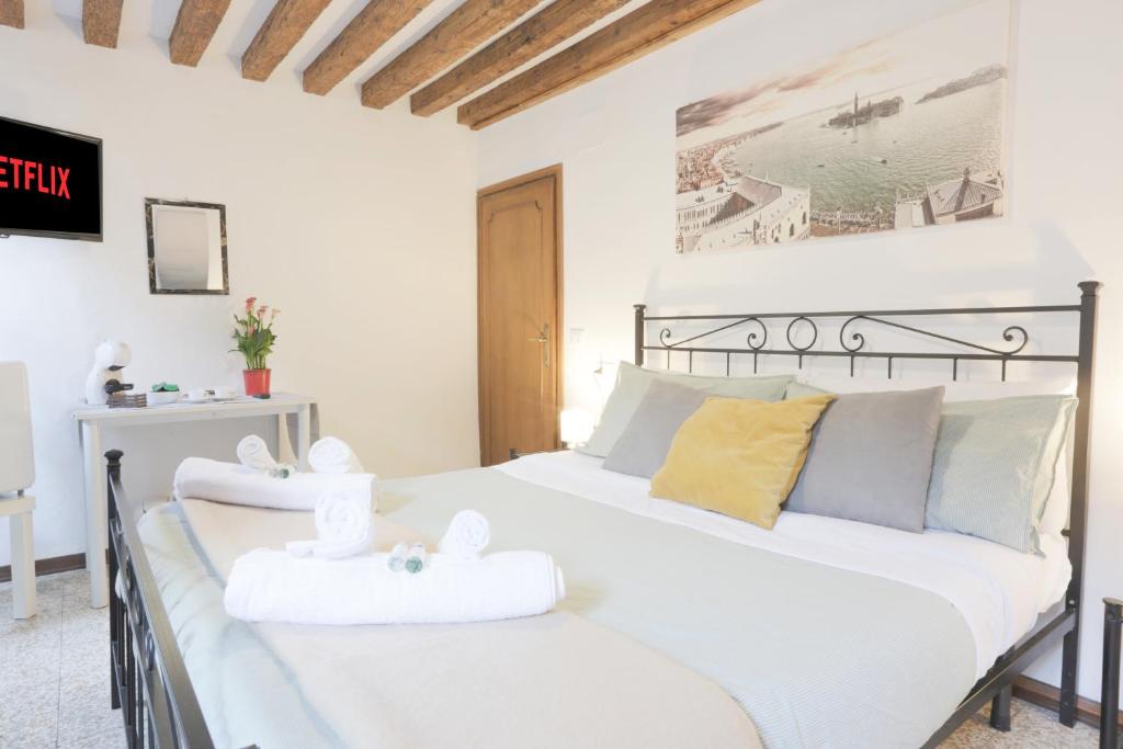 SANTA CROCE GUEST HOUSE - 3