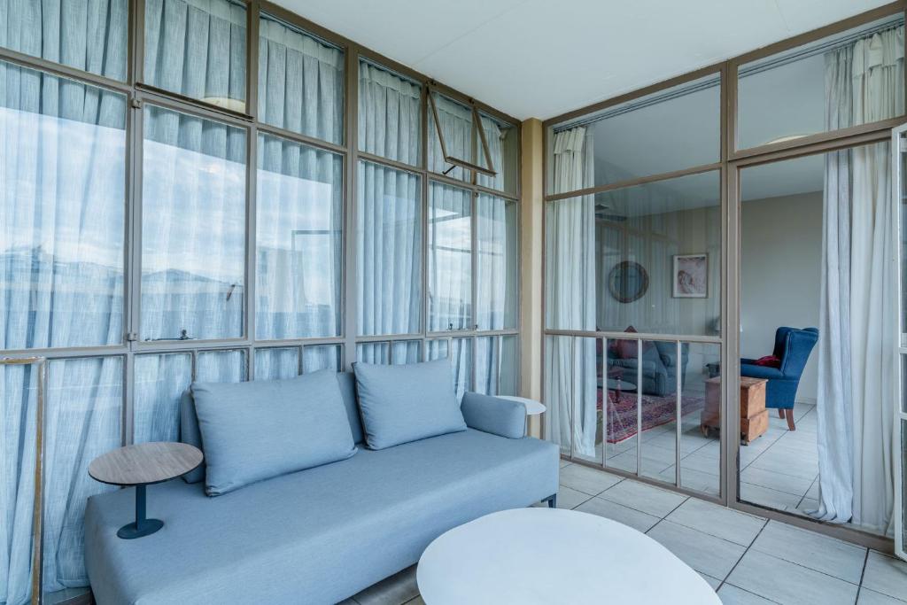 Lovely 2 bedroom unit in the heart of Melville 127 photo