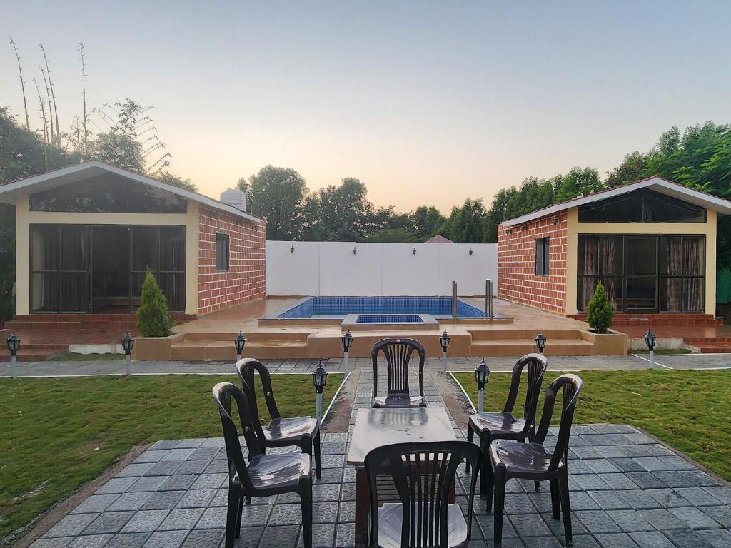 ROCK HOUSE RESORT MANGATTA photo