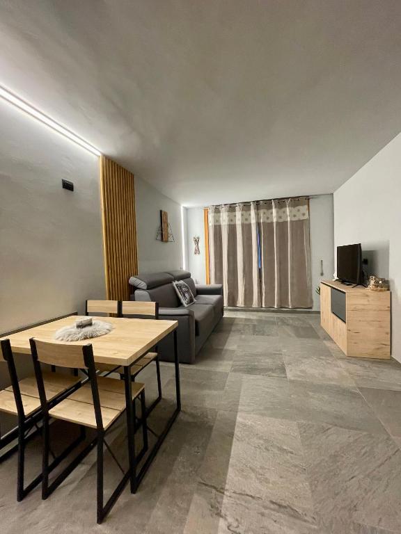 Maison Etoile - Pila n 0042, Pila