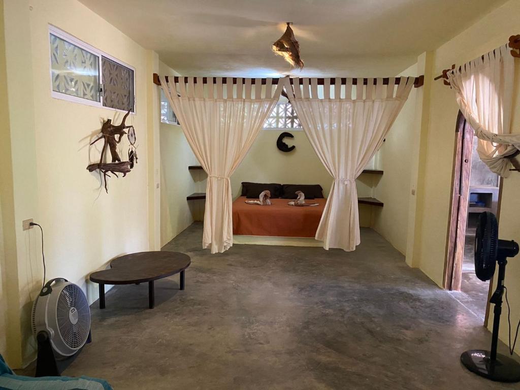 Maza y Tona, Prívate House with Yoga Studio