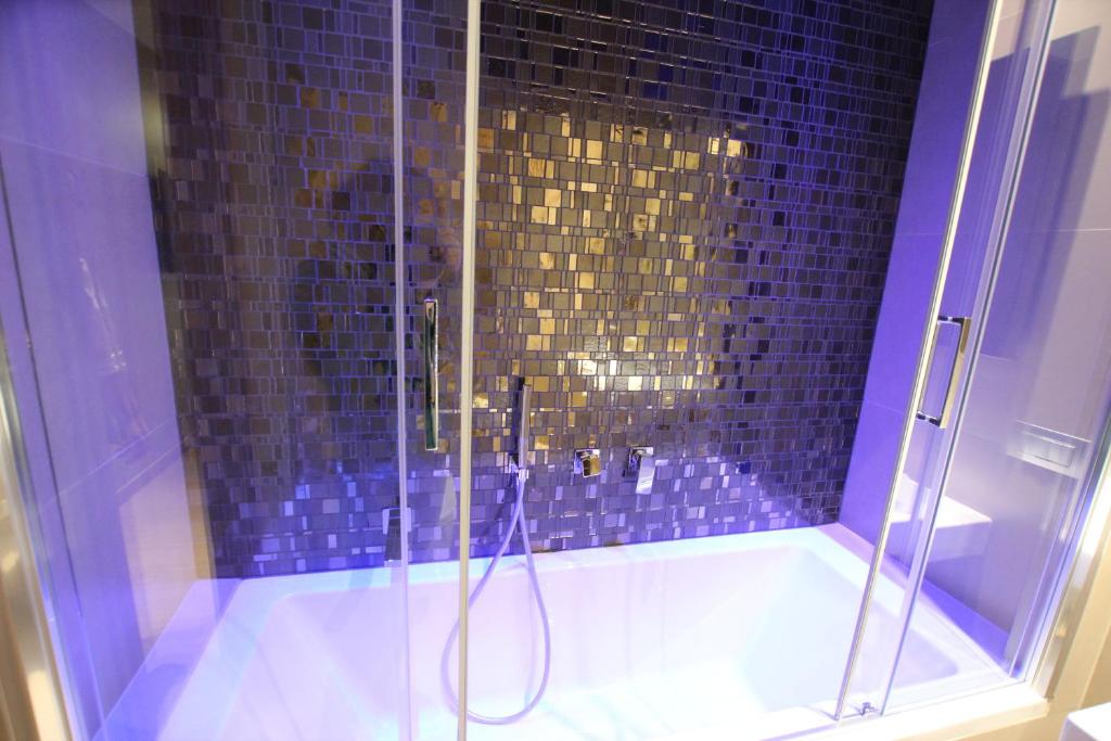 Milan Mokinba Hotels Baviera Additional