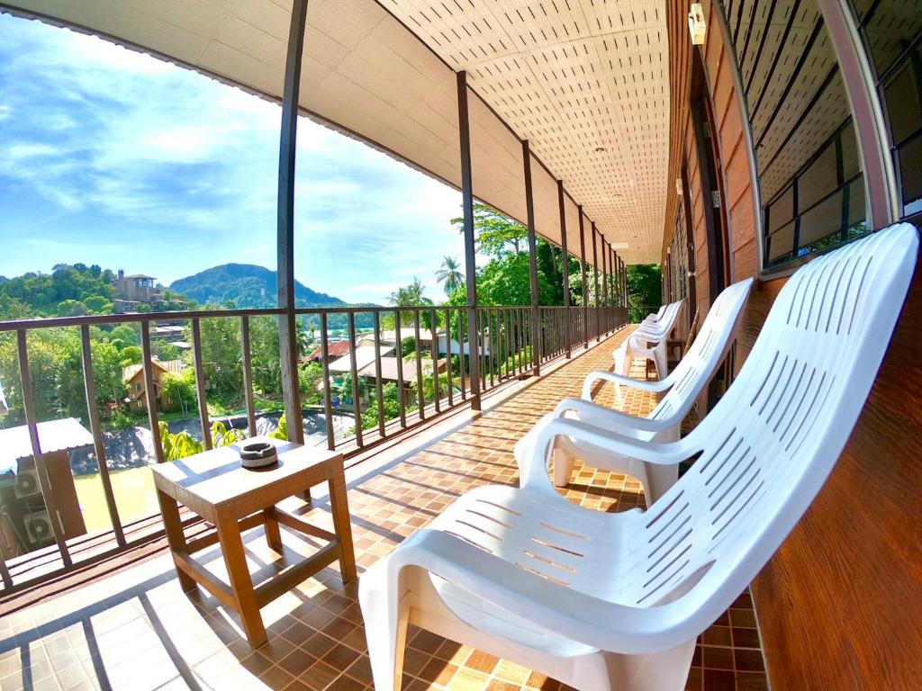 Tapear Resort photo