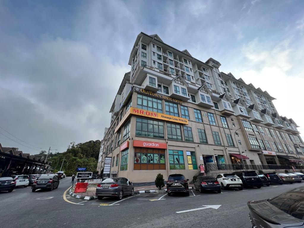 BLUE JADE STUDIOS, Tanah Rata