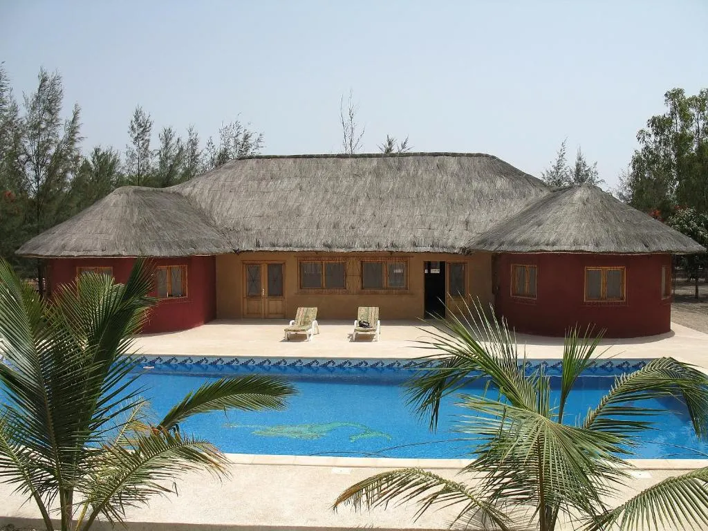 le baobab de nianing, hotel in Nianing