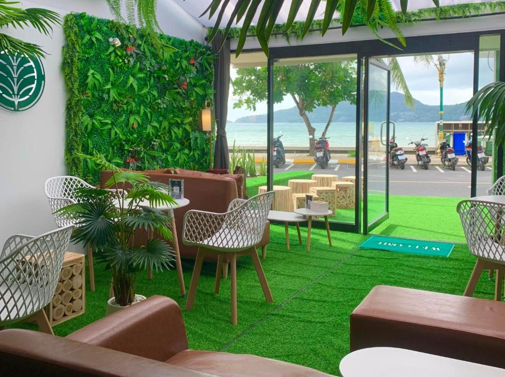 Garden Beach Sea View Patong photo