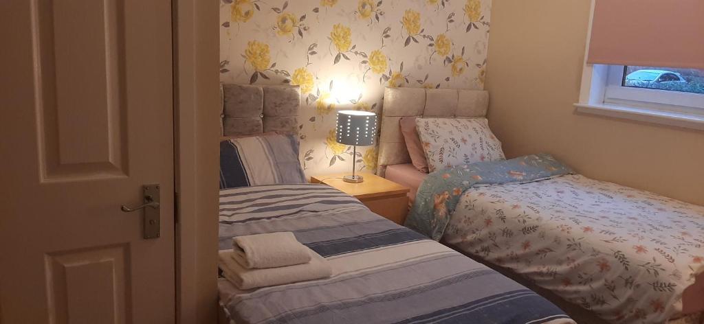 Delightful home stay - Double ensuiteroom., Glasgow