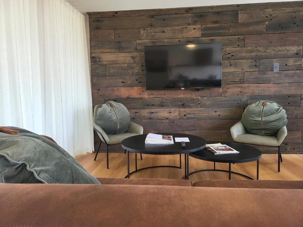 Közös társalgó / TV