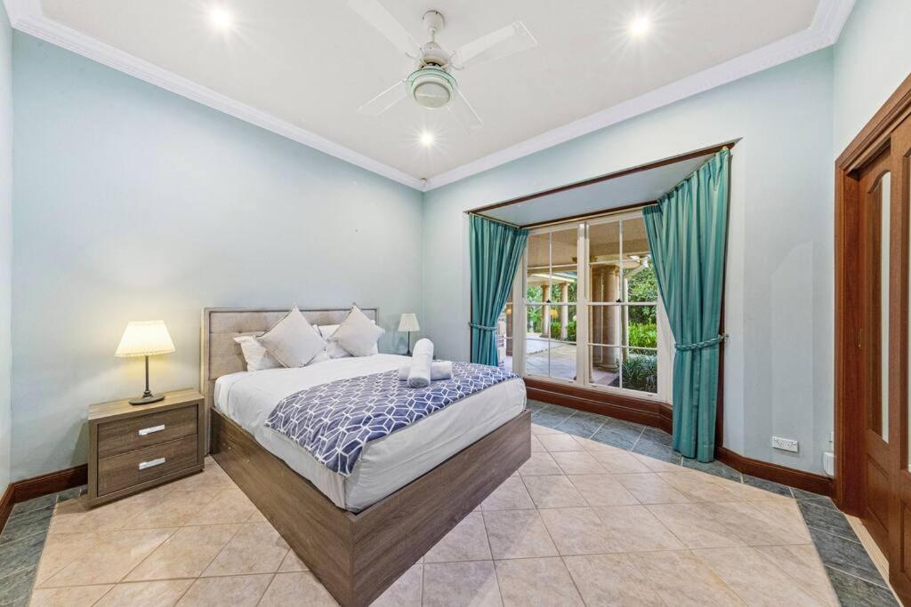 5 Beds Villa with Pool&Pond Dural Masterpiece
