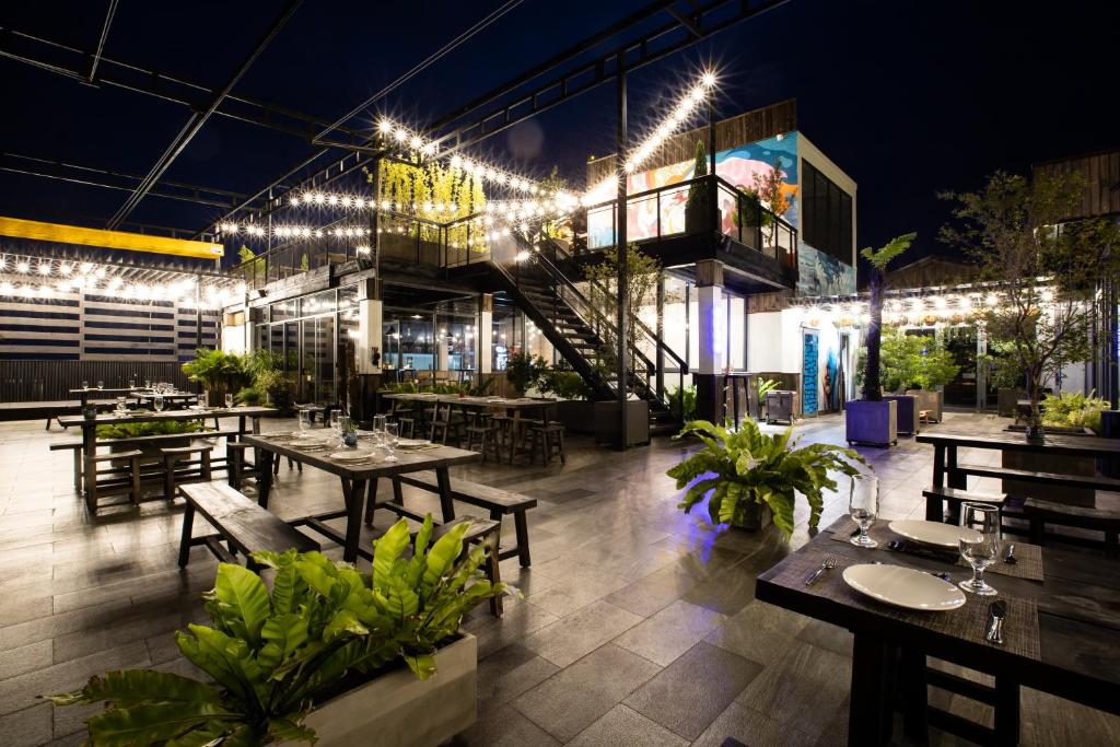 ホテル タンマイ (Hotel Thanh Mai) 外観