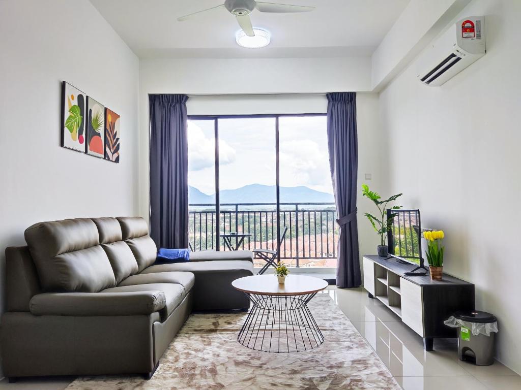 [8pax] The Cove @ HillSide Premium Suite — Hotel in Ipoh