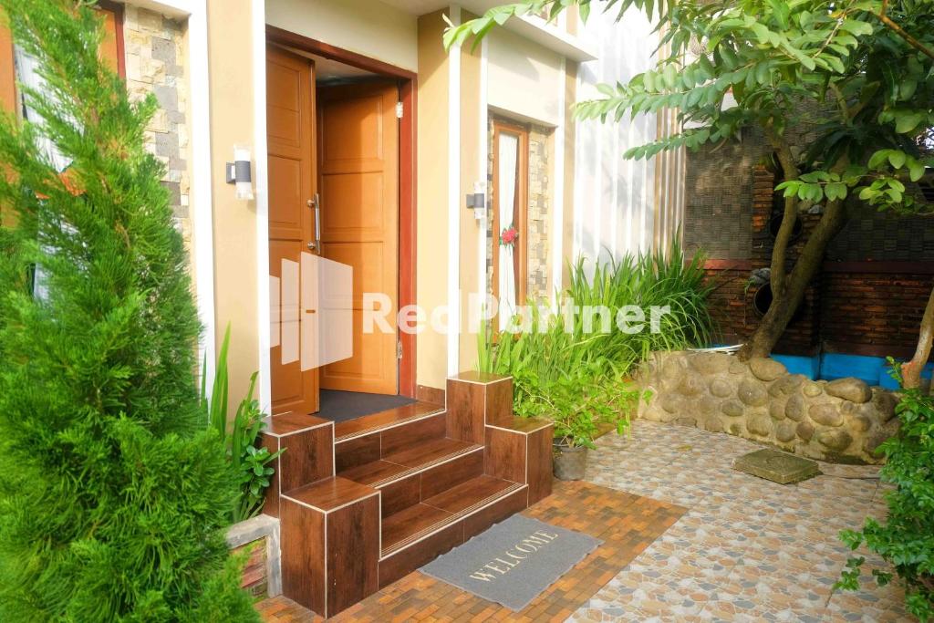 Guest House Bibong Makassar Mitra RedDoorz エントランス