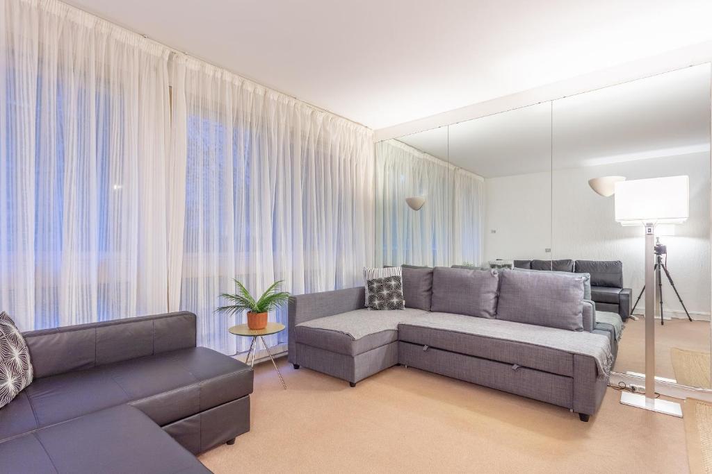 Luxury Living in Saint Germain - 4