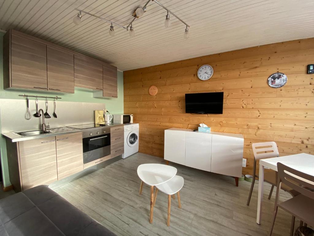 Appartement 5 Personnes au pied des pistes - WIFI - - 3