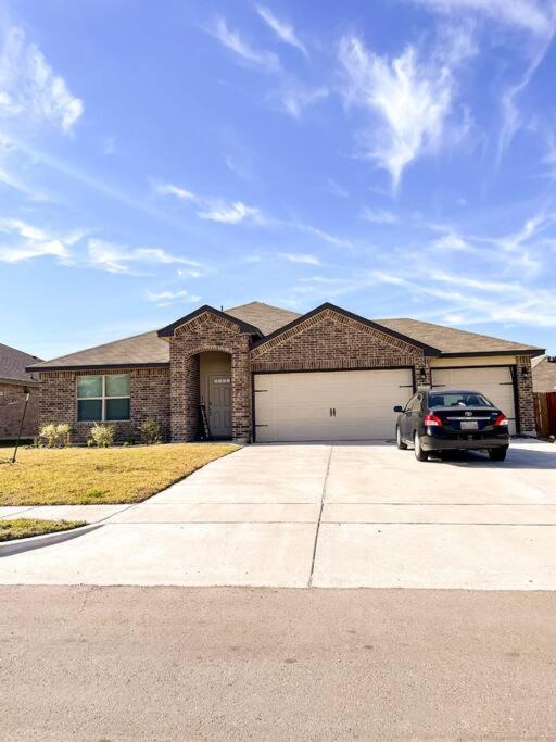 Home Away From Home Near Waco Baylor/Magnolia