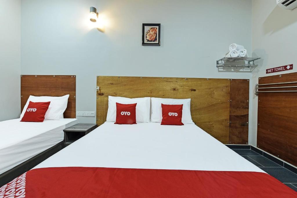 R S Hotel photo