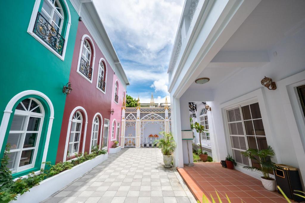 波西塔諾villa民宿 全新旅店市中心 歐式別墅 親子住宿