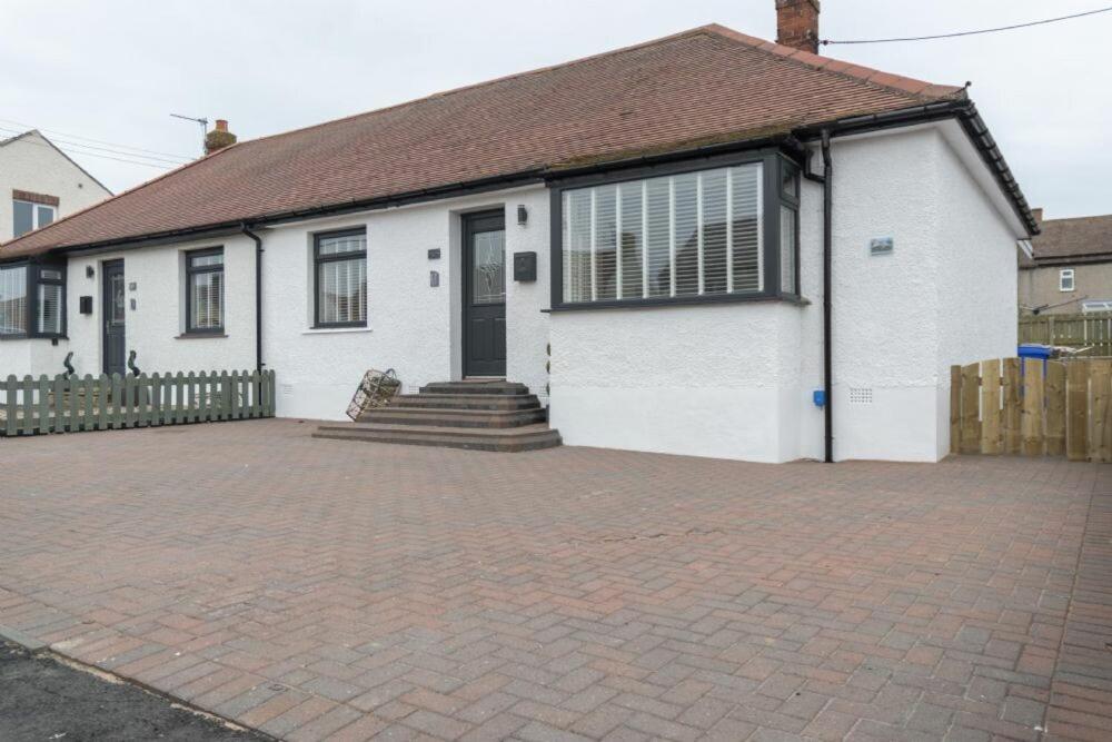 Southfield Lodge, Seahouses