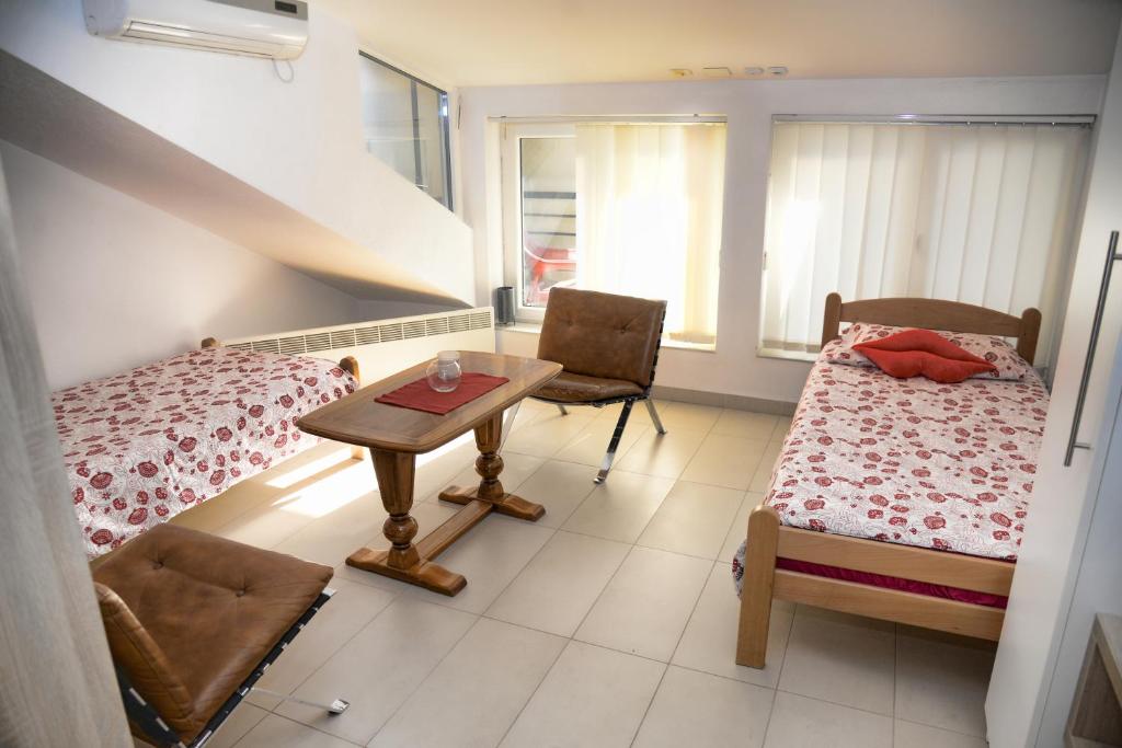 Gold Studio Apartmani - 2