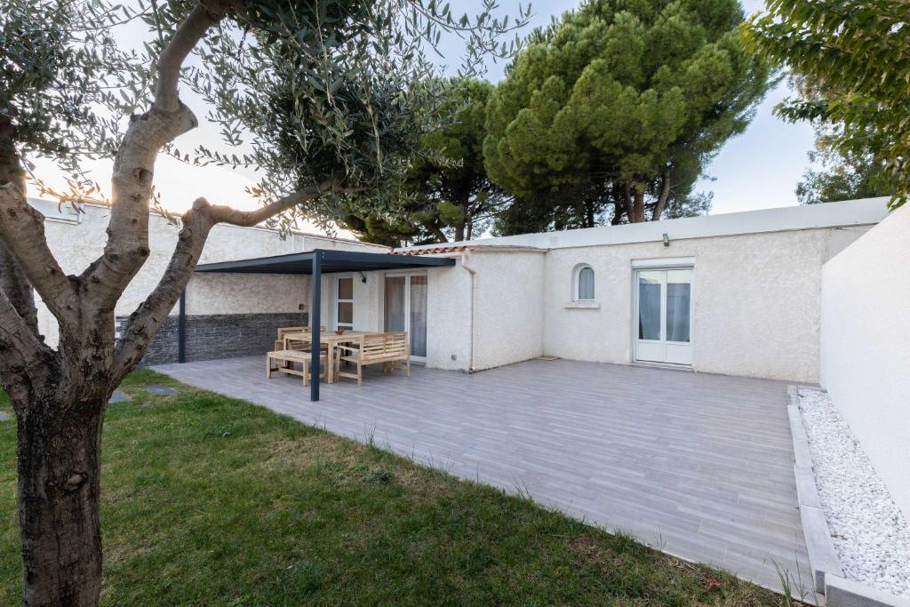 Maison 8 PERS - Plage 8min - Parc Expo- Arena-Centre ville - 3