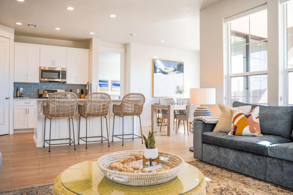 Shangri - La townhouse, Washington