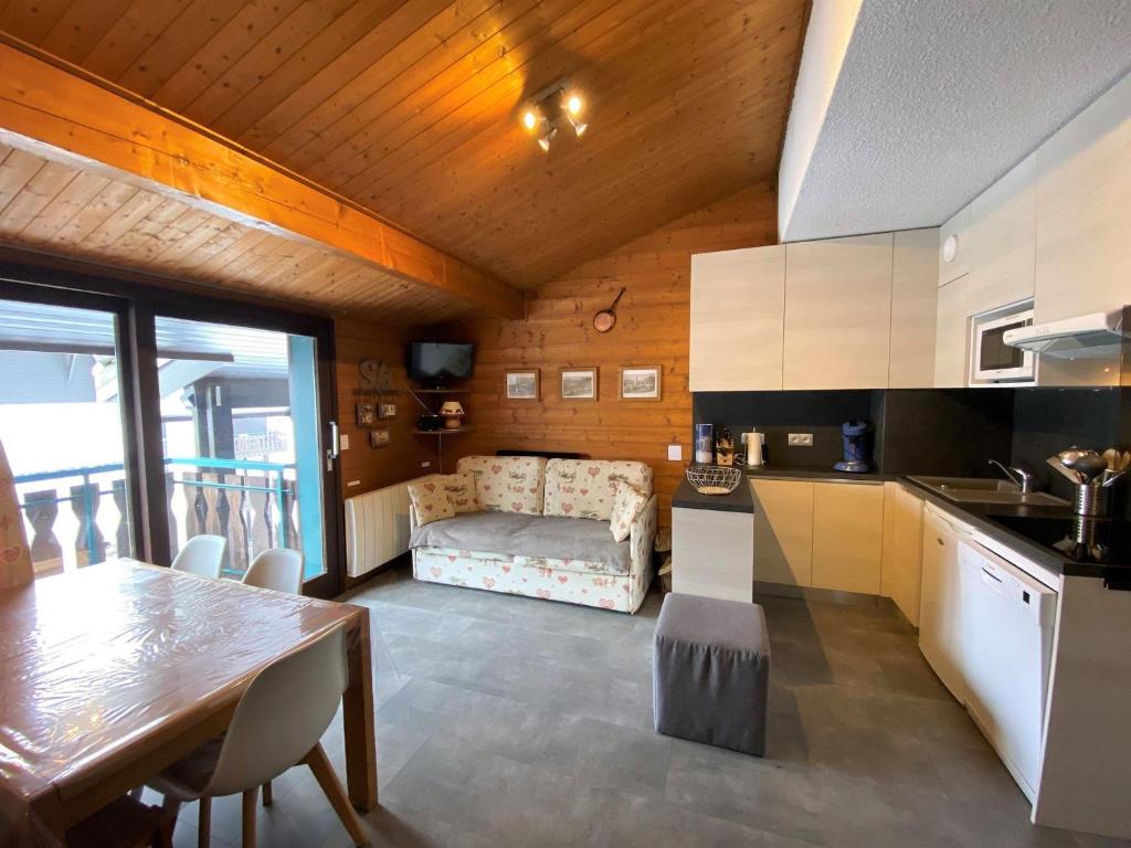 Appartement cosy près des pistes avec WIFI et parking - FR-1-693-18 - 1