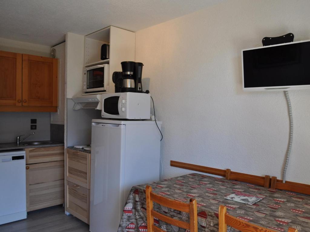 Charmant appart proche village avec parking - FR-1-693-52 - 5