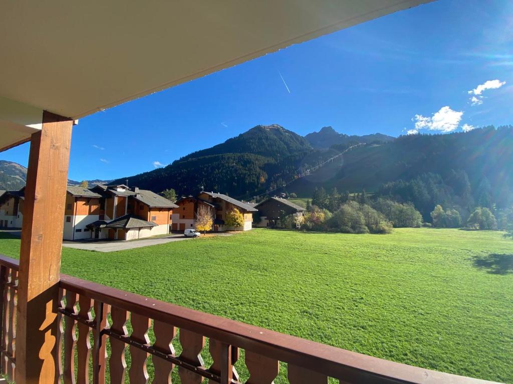 Appartement spacieux près des pistes avec balcon et WiFi - 4