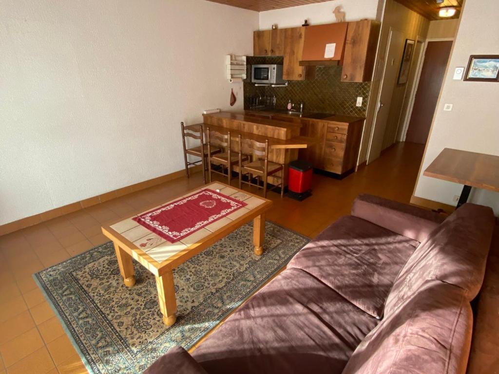 Studio cosy au pied des pistes avec balcon et parking - 2