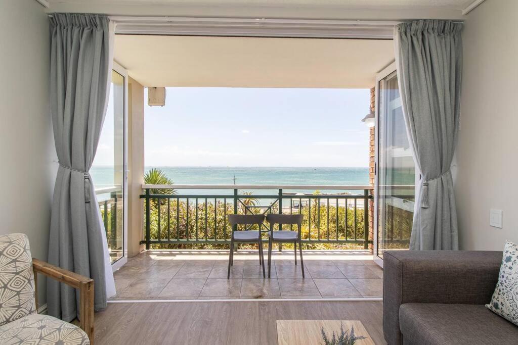 Luxury Studio with a View, Summerstrand