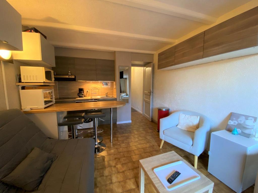 Studio confortable proche des pistes avec parking privé - FR-1-693-88 - 2
