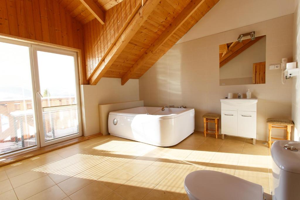 Çift Kişilik Oda - Spa Küvetli