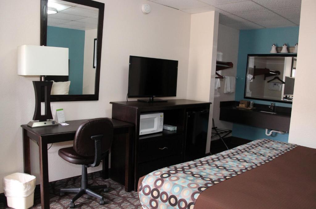 Blue Ridge Inn photo