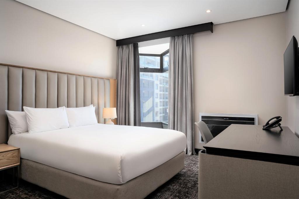 Premier Splendid Inn Umhlanga photo