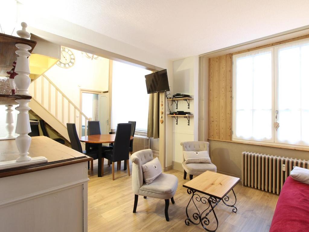 Appartement T2 bis cosy avec Wi-Fi, 100m du centre, 6 pers., cave ski & vélos - FR-1-608-214 - 1